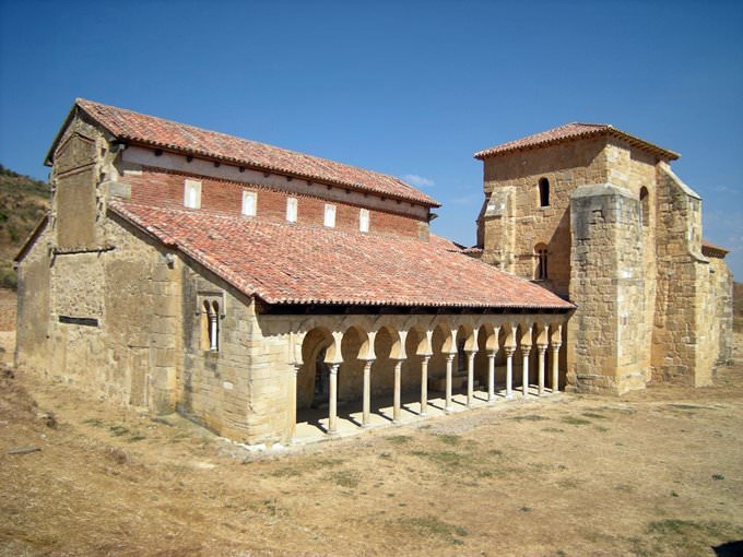 Iglesia de San Miguel de Escalada