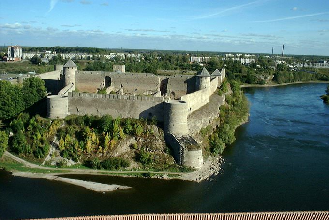 Ivangorod castle viewn from Narva castle