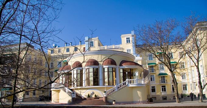 Ukrania hotel, Simferopol