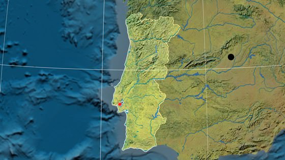 Mapa en relieve de Portugal