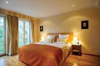 Отель Relais und Chateaux Hotel Bayrisches Haus