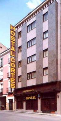 Отель Hostal Cortes