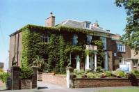 Отель Knavesmire Manor Hotel