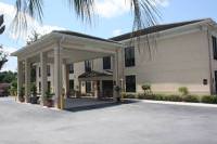 Отель Baymont Inn & Suites Savannah