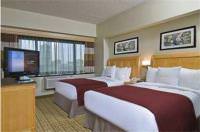 Отель DoubleTree by Hilton Hotel & Suites Jersey City