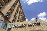 Отель Embassy Suites Kansas City Plaza