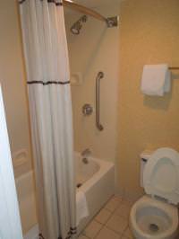 Отель Hawthorn Suites by Wyndham Airport East Hotel