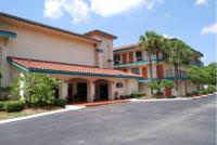 Отель Howard Johnson Inn & Suites Jacksonville