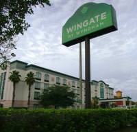 Отель Wingate By Wyndham-Tampa USF/Busch Gardens