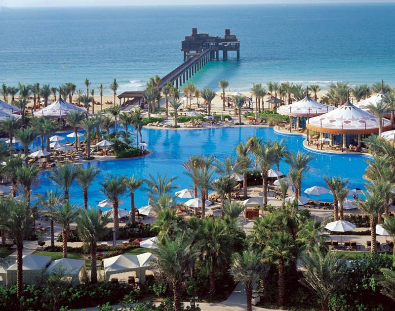 Al Qasr Pool Series The Most Amazing Swimming Pools In The World