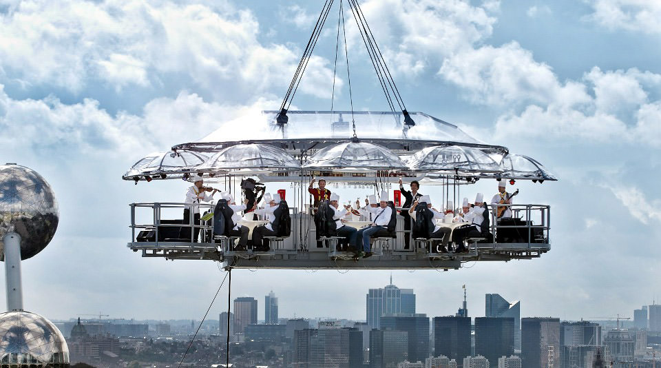 Dinner In The Sky | Series 'The most exotic restaurants in the world ...