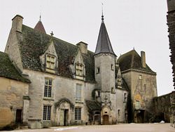 Замок Шатонеф, Франция