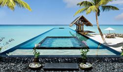 One and Only Pool, Maldives