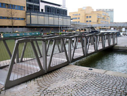 Puente Rodante, Reino Unido