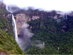 Водопад Сазерленд , Sutherland Falls, Новая Зеландия