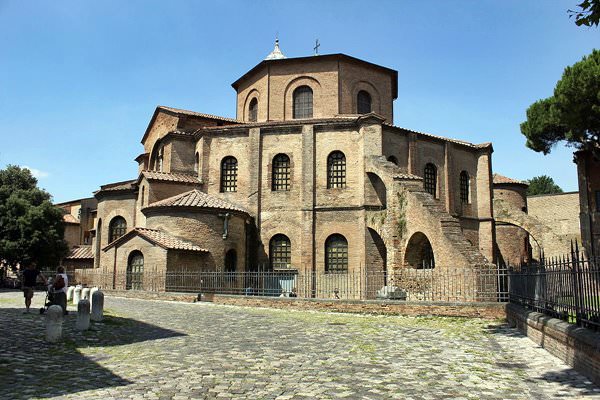 Базилика Сан Витале, Италия