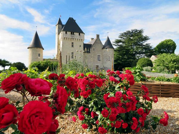 Замок Риво, Франция
