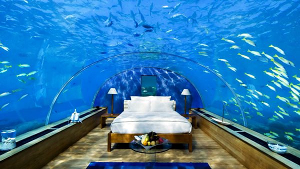 Fancy Houses and Hotels Located on Water or Under Water | OrangeSmile.com