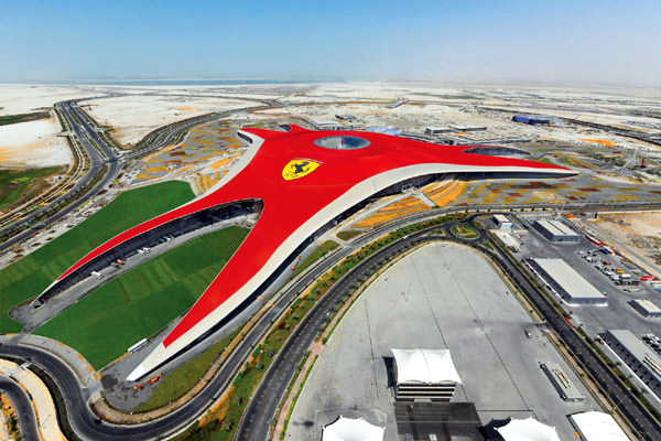 Ferrari World, Birleşik Arap Emirlikleri