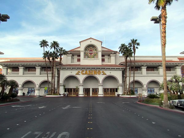 Отель-казино Gold Coast, США