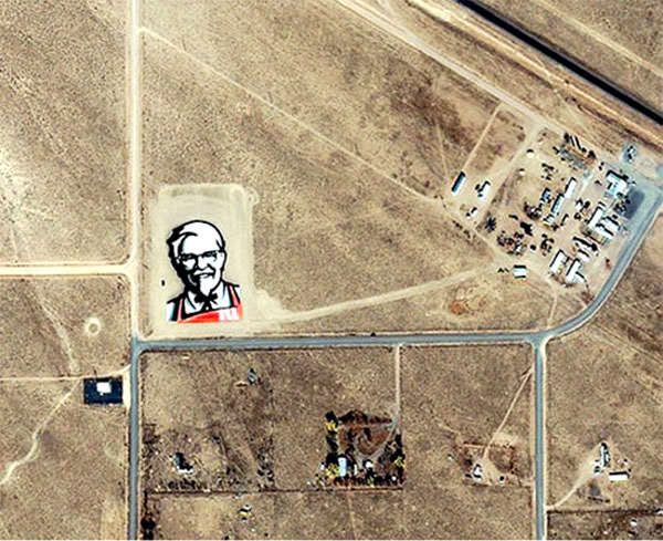 Das riesige Logo von KFC, Vereinigte Staaten