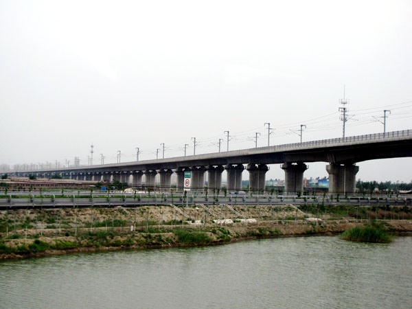 Langfang–Qingxian viaduct, China