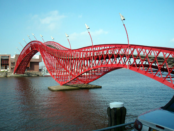 Мост Питон, Нидерланды