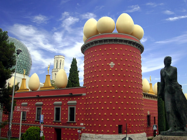 Teatro-Museo Dalí, España