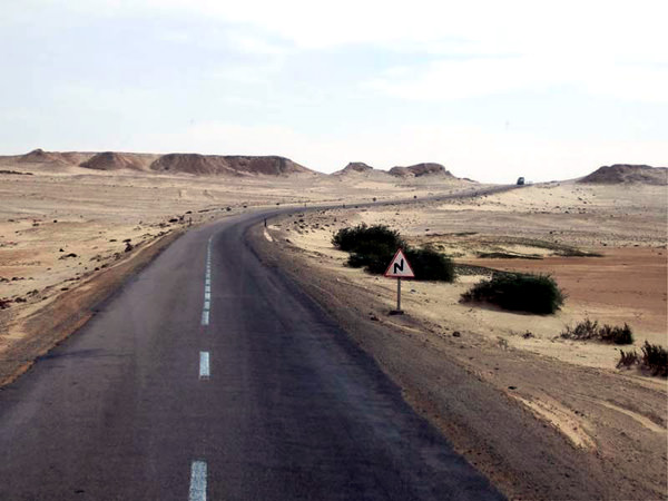 La Carretera Trans-Sahara, Argelia