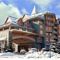 Cascade Lodge by ResortQuest Whistler