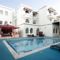 Beach Hotel