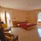 Hotel Casa Clara