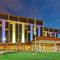 Holiday Inn Express Hotel & Suites Chicago O