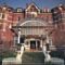 Prince Of Wales Hotel