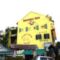 Discovery Cafe and Guesthouse