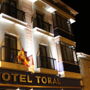 Hotel Toral