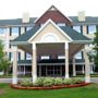 Novi Inn & Suites