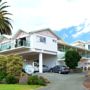 Admirals View Lodge