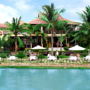 Vinh Hung Riverside Resort & Spa