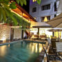 Ohana Hotel