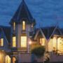 Hulmes Court Bed And Breakfast