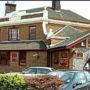 Plough Motel
