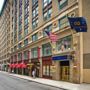 Club Quarters in Boston