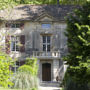 Chateau De Roussan