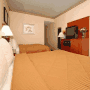 Comfort Inn & Suites Brandywine Valley