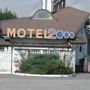 Motel 2000