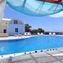 Bella Santorini