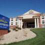Holiday Inn Express Hotel & Suites Concordia US 81