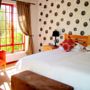 Lodge on Main Guest House and Conference Centre