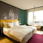 Hotel Rival